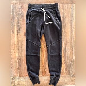John Elliot Escobar sweatpants